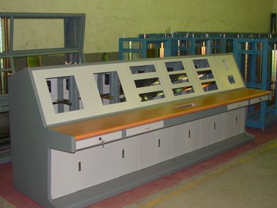 CON-1 操作臺